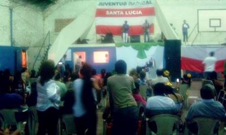 La Juventud radical agasajó a las madres