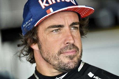  Fernando Alonso firmó con Aston Martin para la próxima temporada de la Fórmula 1.
